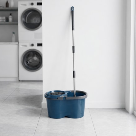 Mop Limpeza Robust Esfregão Giratória Cabo Longo Inox 3 Refil 16l
