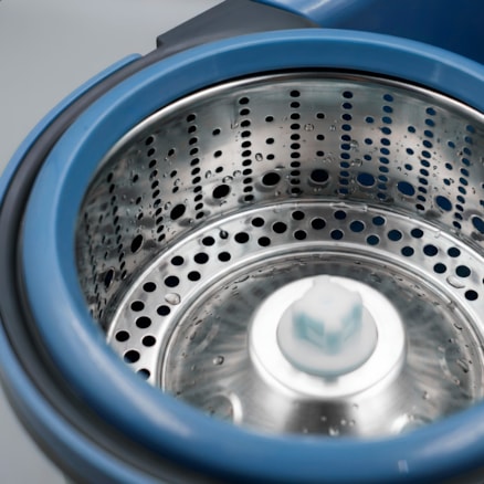 Mop Limpeza Robust Esfregão Giratória Cabo Longo Inox 3 Refil 16l